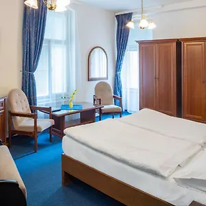 Ea Mozart Hotel