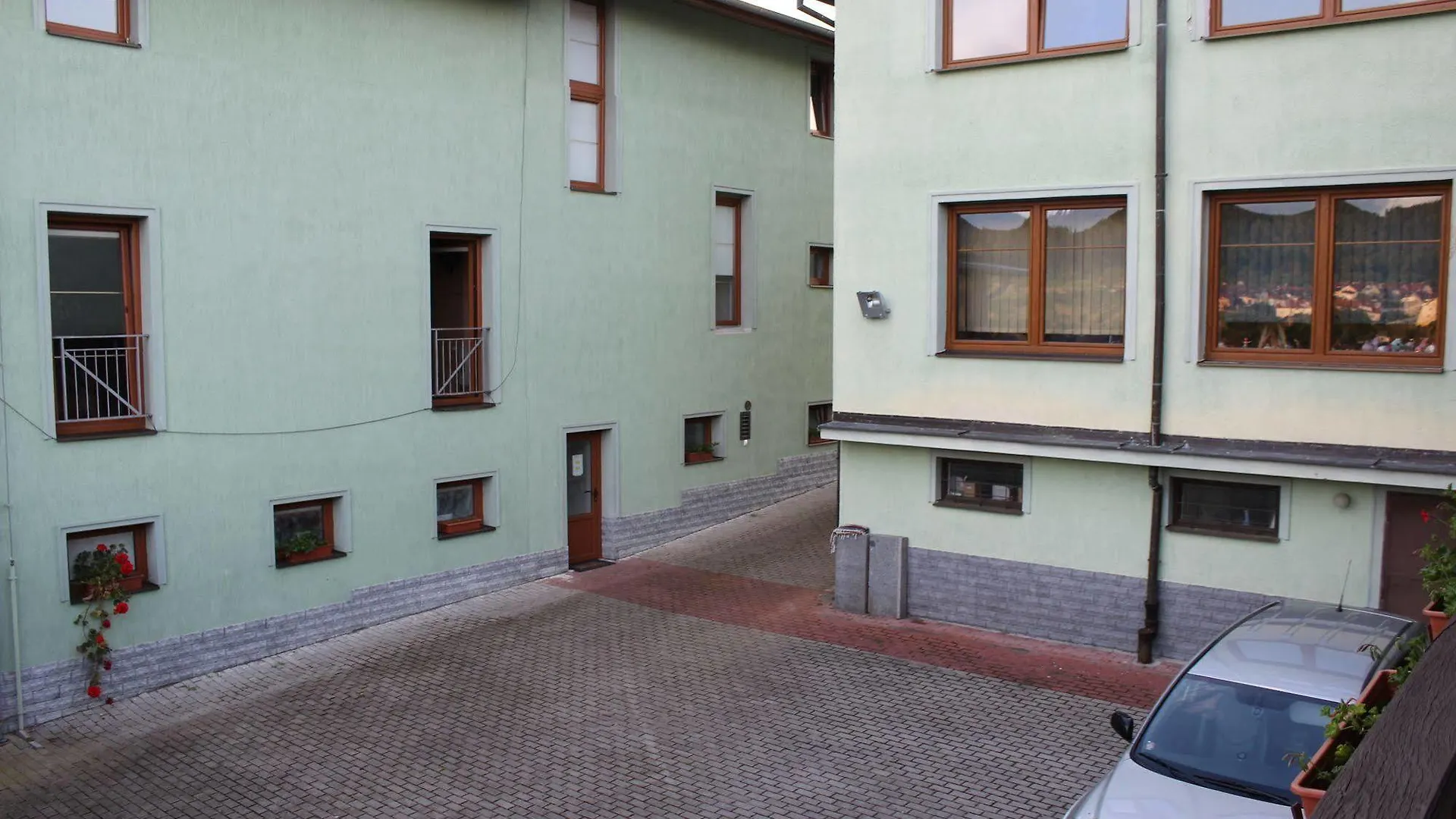 Pension Lukas Karlovy Vary 3*,